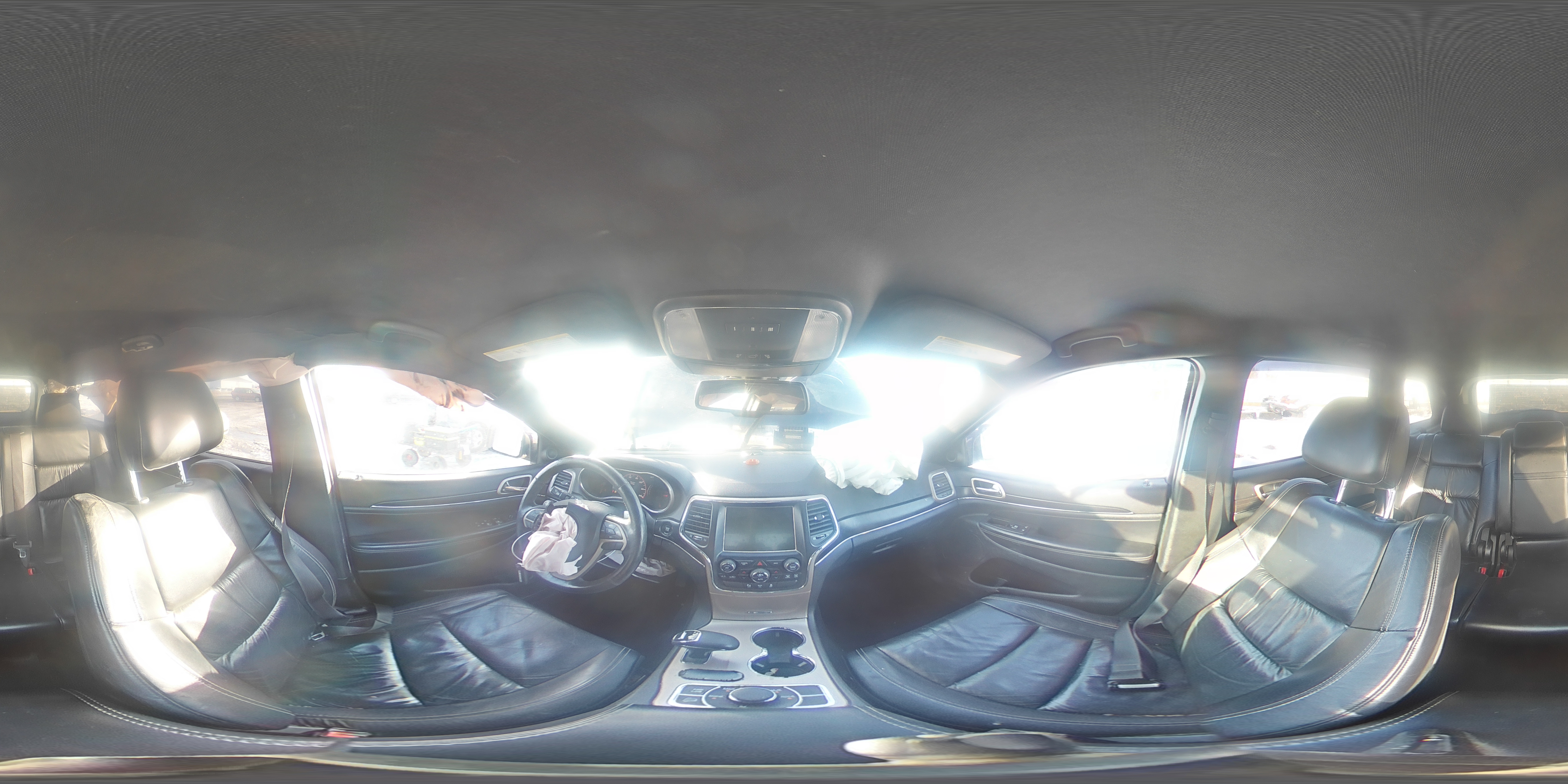 2014 Jeep Grand Cherokee - Image 13