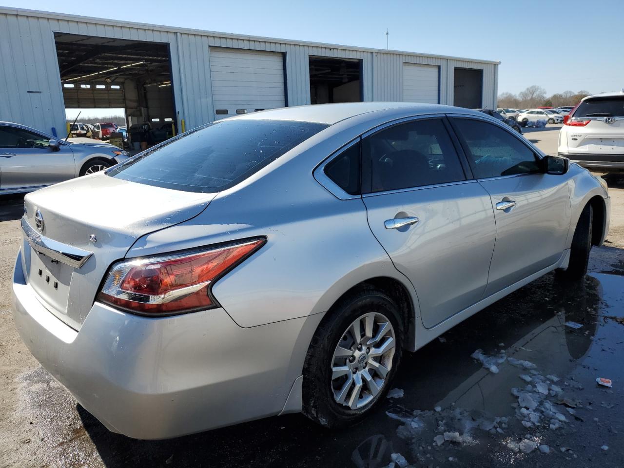 2015 Nissan Altima - Image 3