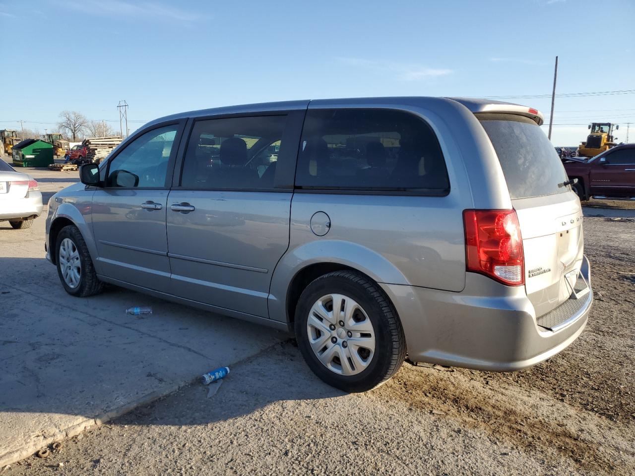 2016 Dodge Caravan - Image 2