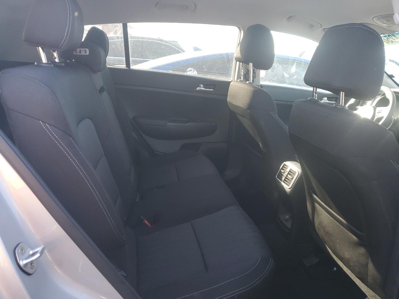 2017 Kia Sportage - Image 11