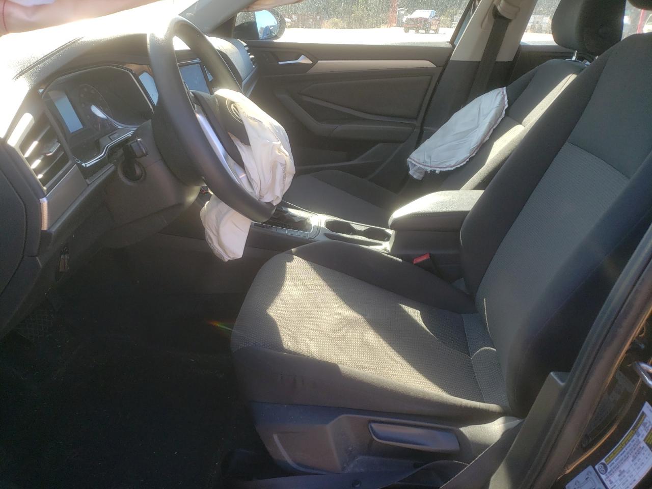 2019 Volkswagen Jetta - Image 7