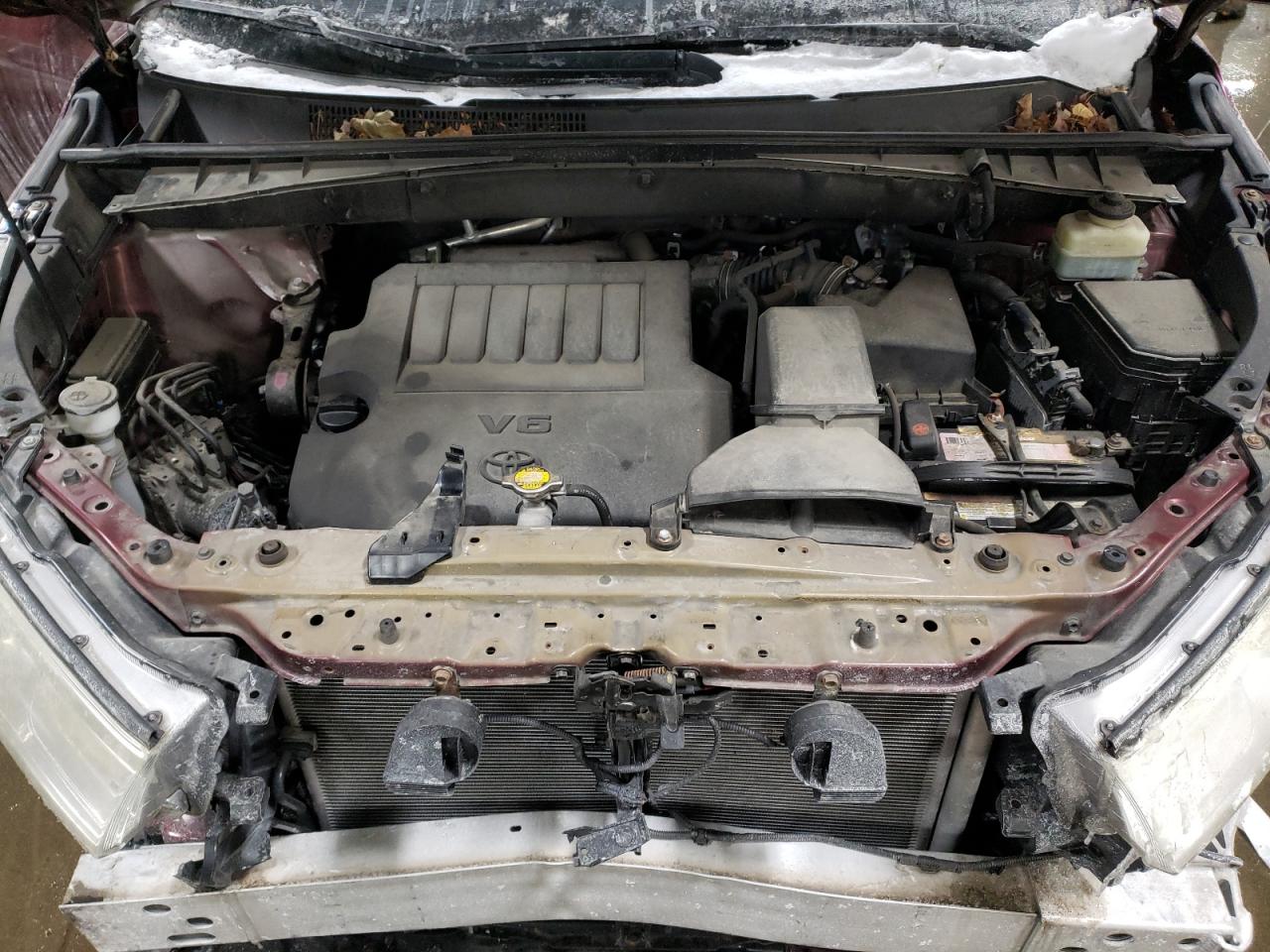 2014 Toyota Highlander - Image 11