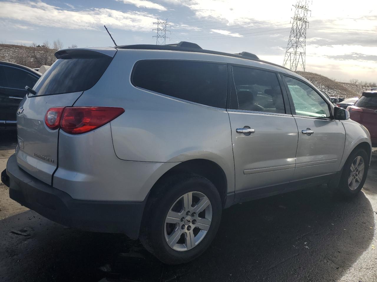 2012 Chevrolet Traverse - Image 3