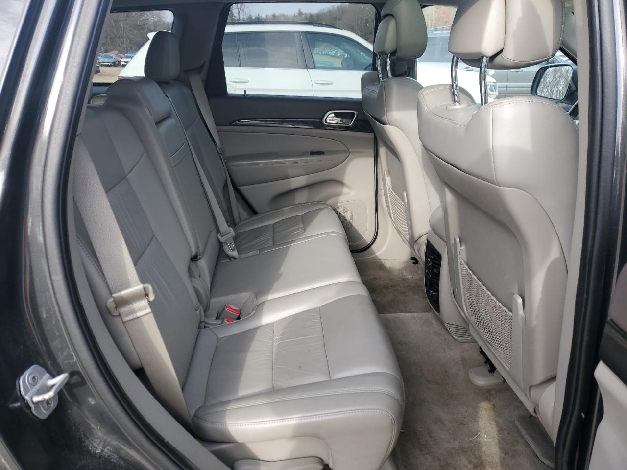2011 Jeep Grand Cherokee Laredo VIN: 1J4RR4GG9BC527425 Lot: 87592535