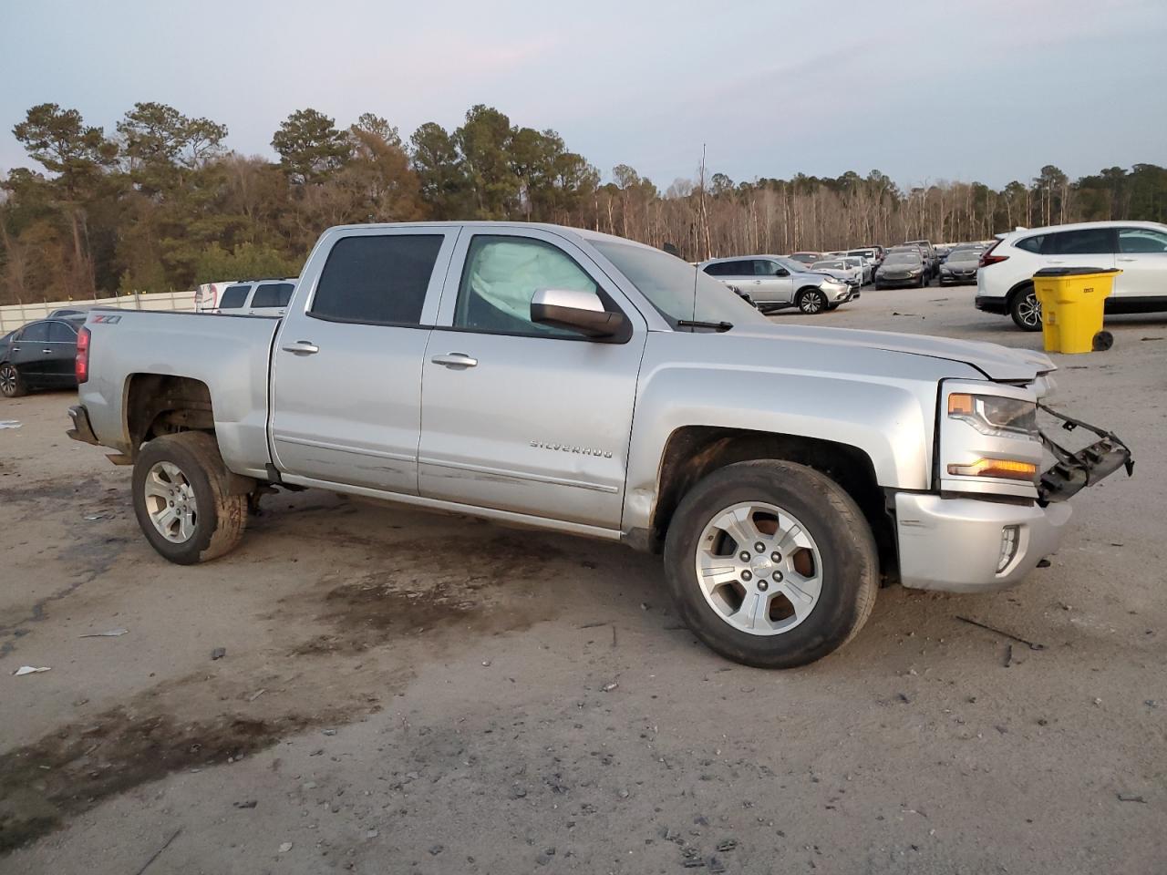 2018 Chevrolet Silverado - Image 4