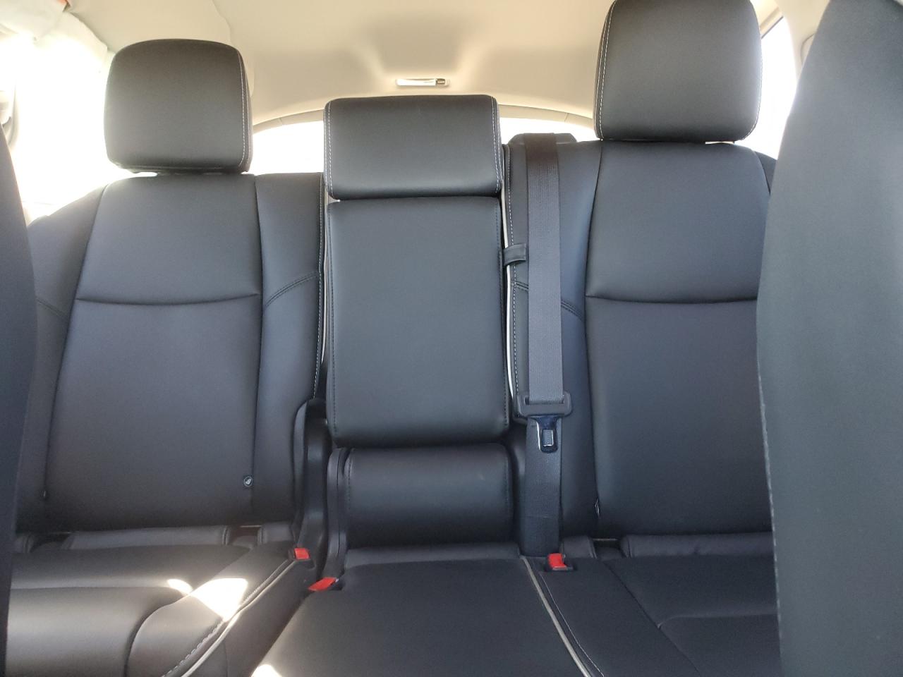 2020 Infiniti QX60 - Image 10