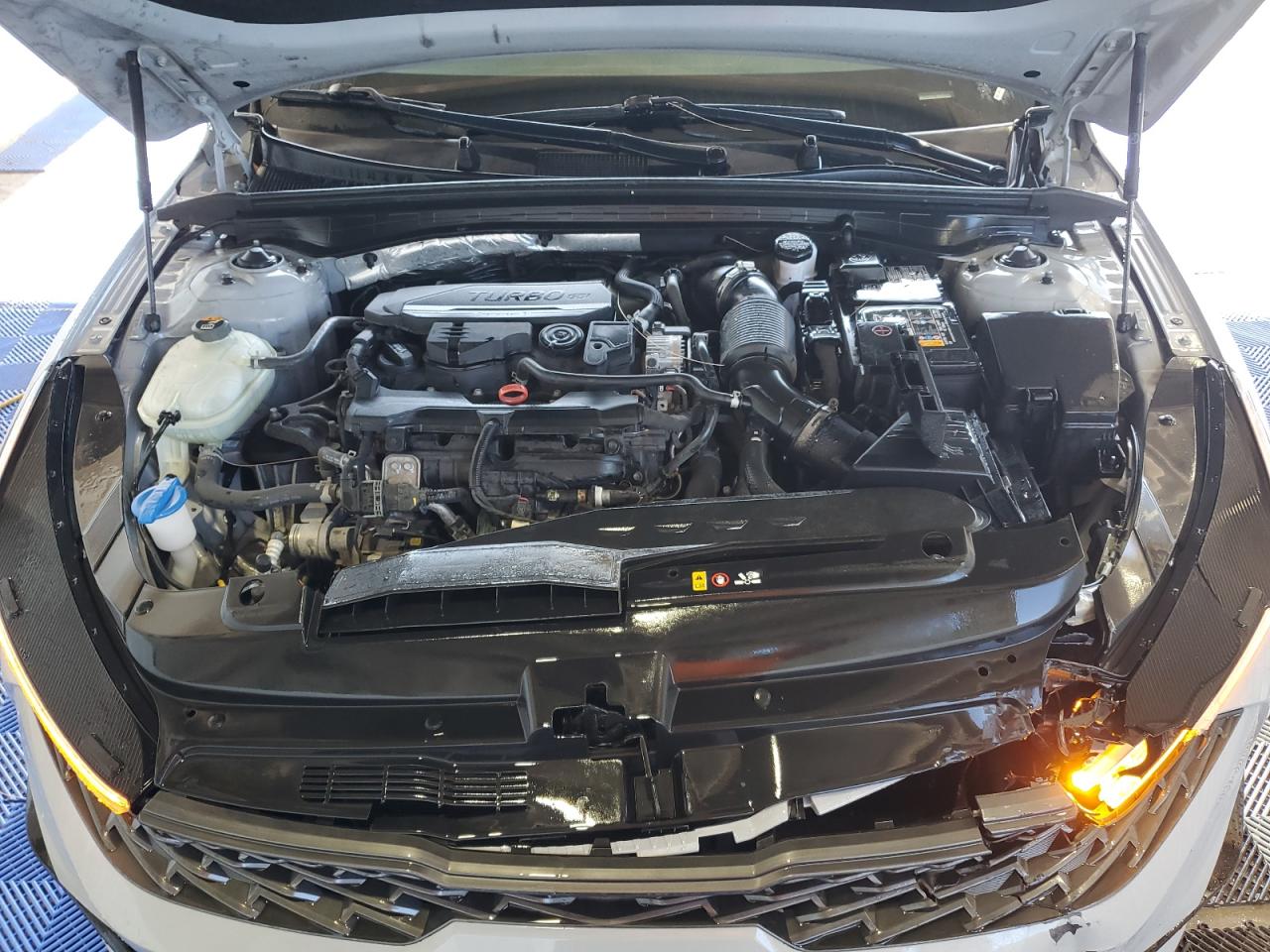 2021 Kia K5 - Image 11