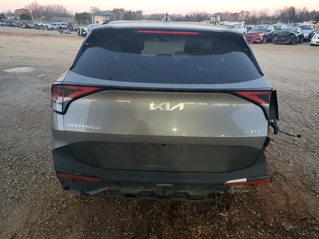 2023 Kia Sportage - Image 6