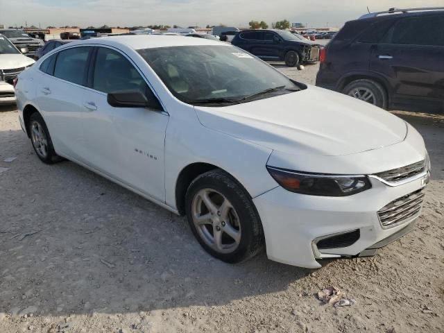 Sedans CHEVROLET MALIBU 2017 White