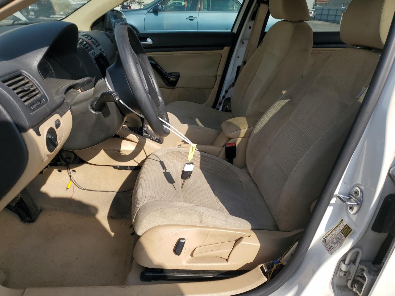 2009 Volkswagen Jetta S VIN: 3VWJZ71K99M121989 Lot: 43202755