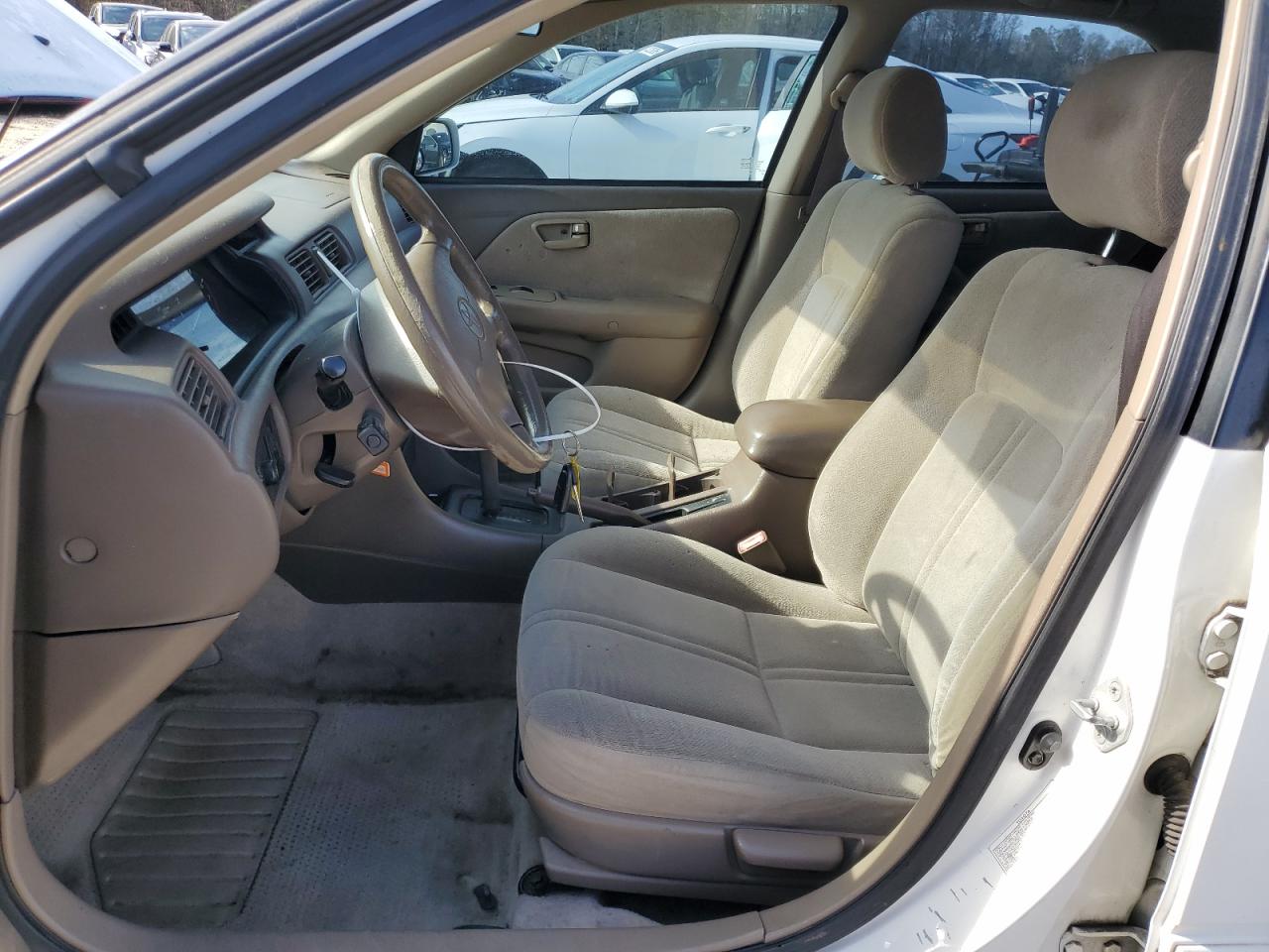 1999 Toyota Camry - Image 7