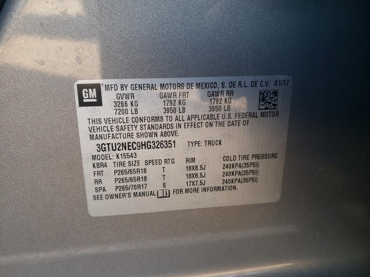 2017 GMC Sierra - Image 12