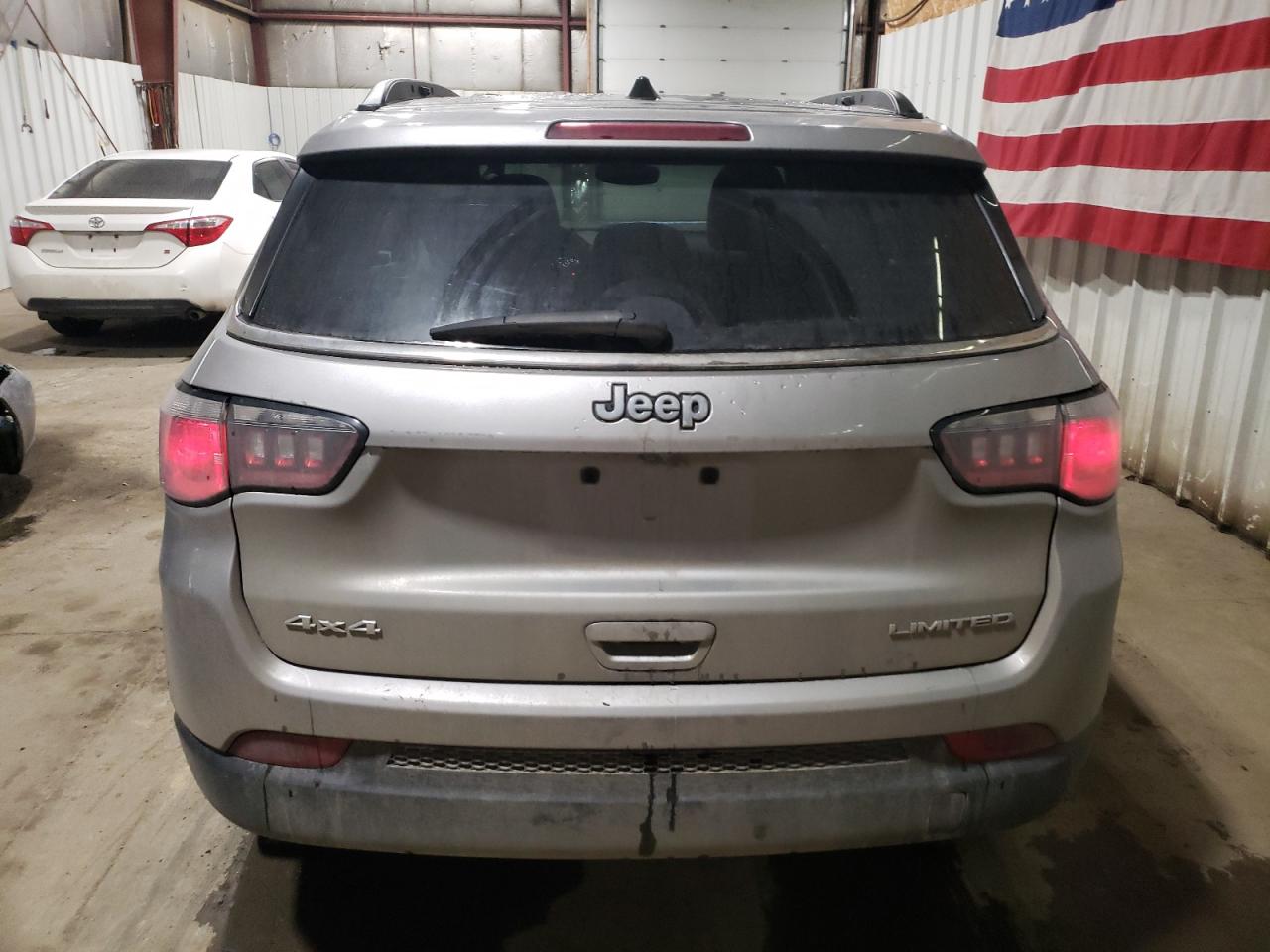 2020 Jeep Compass - Image 6