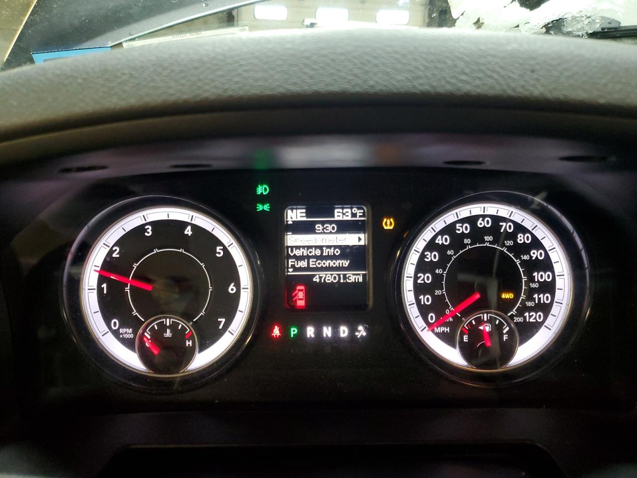 2020 RAM 1500 - Image 9