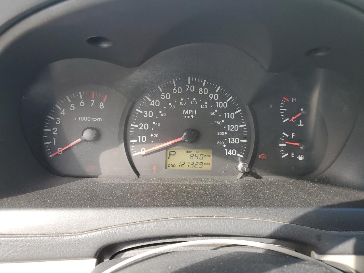 2006 Kia Spectra - Image 9