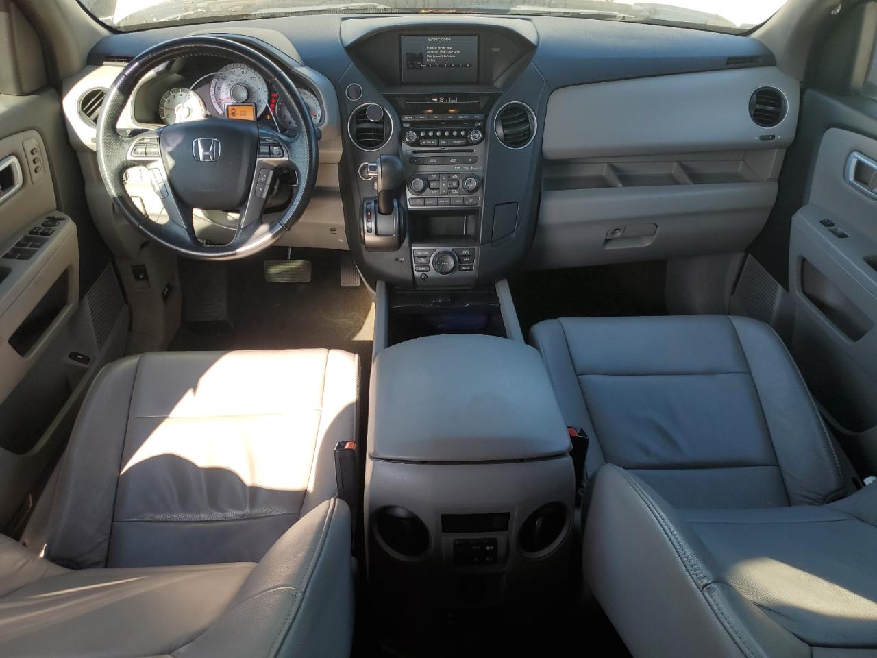 2014 Honda Pilot - Image 8