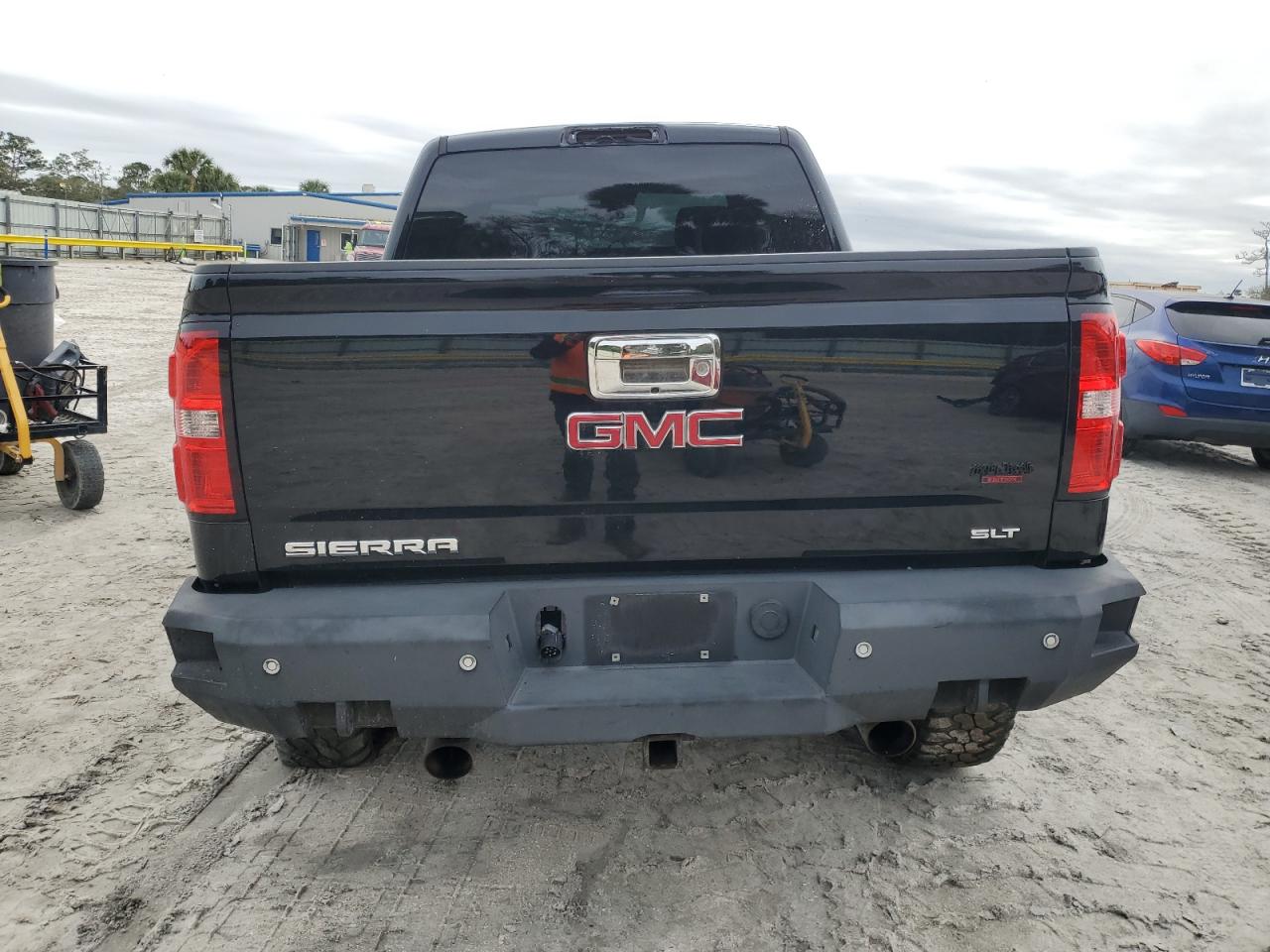 2014 GMC Sierra - Image 6