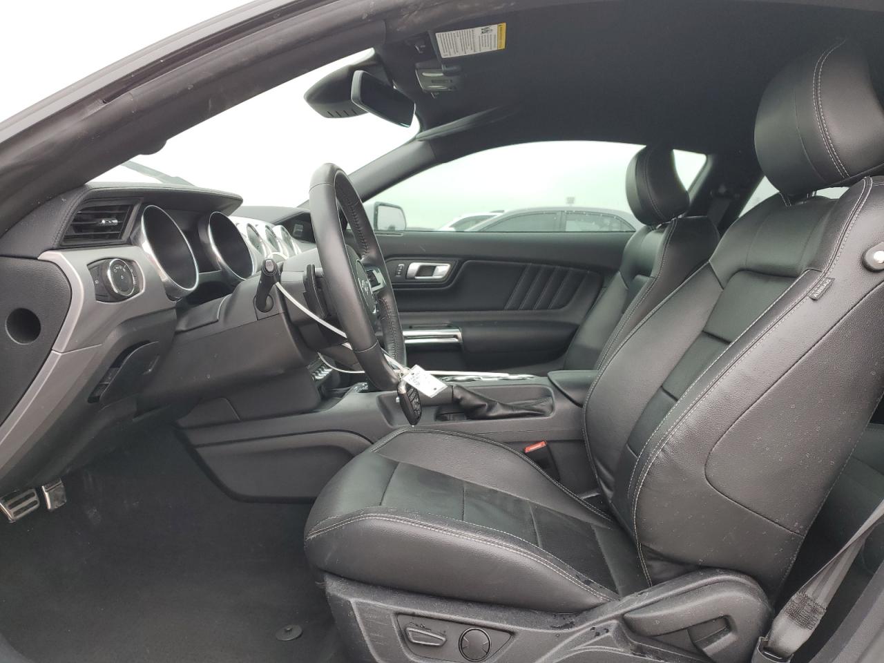 2021 Ford Mustang - Image 7