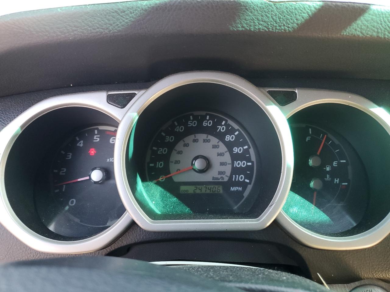 2003 Toyota 4Runner - Image 9