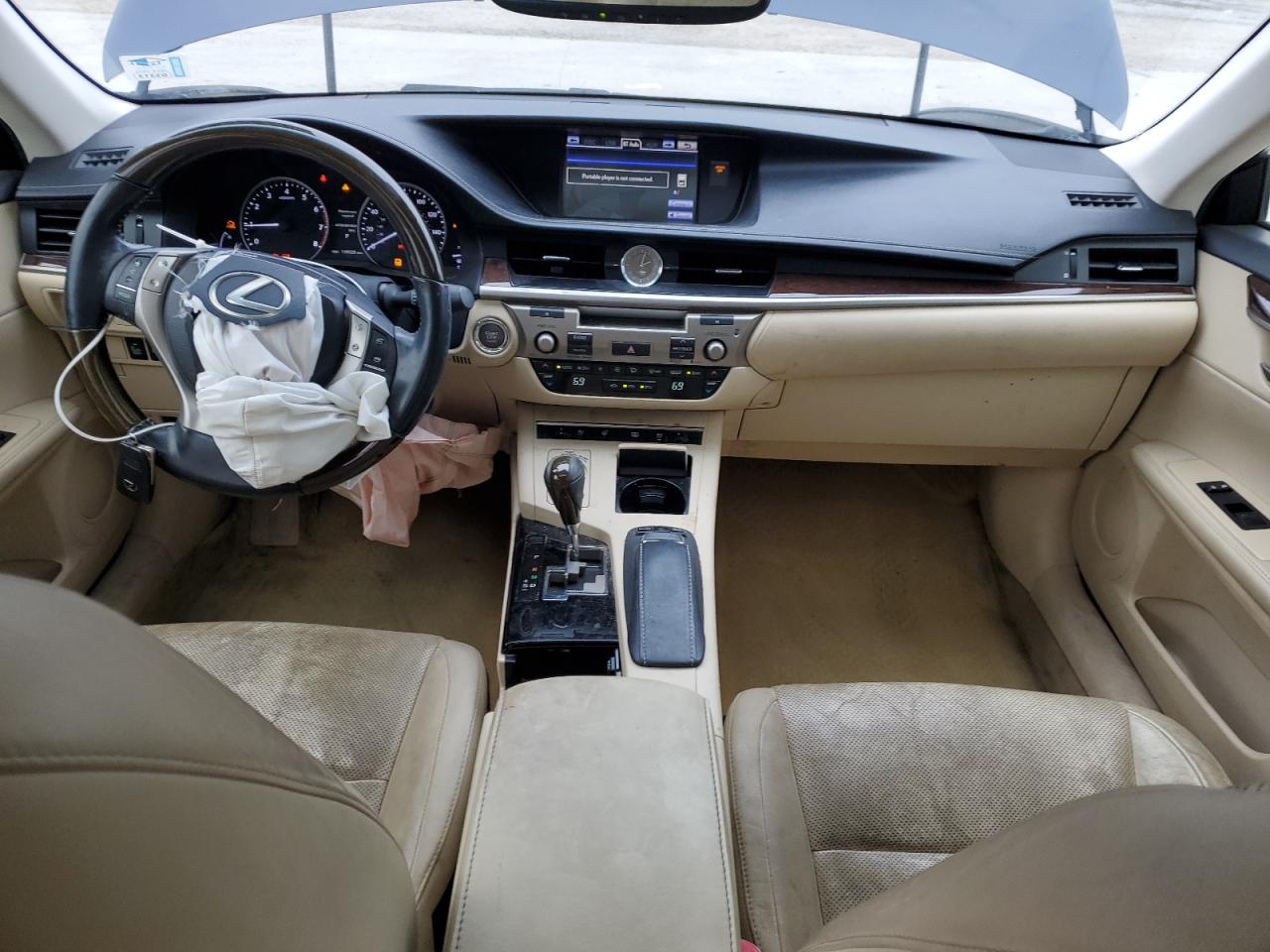 2013 Lexus ES - Image 8