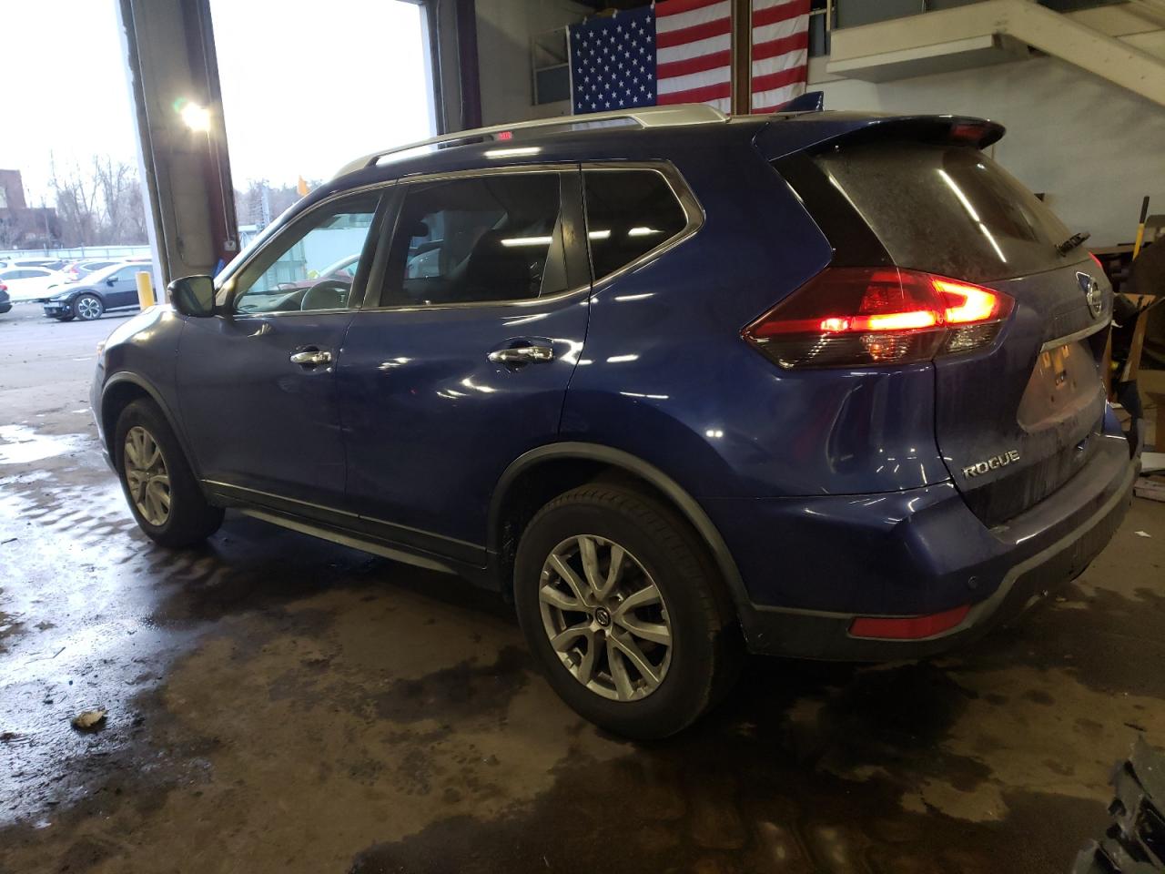 2020 Nissan Rogue - Image 2