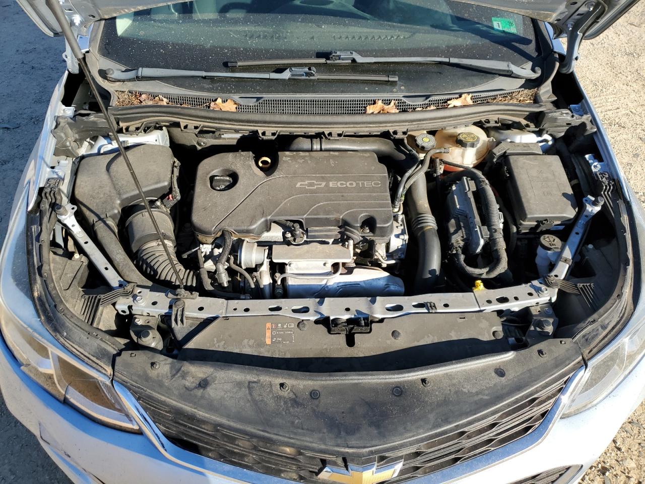 2017 Chevrolet Cruze - Image 11