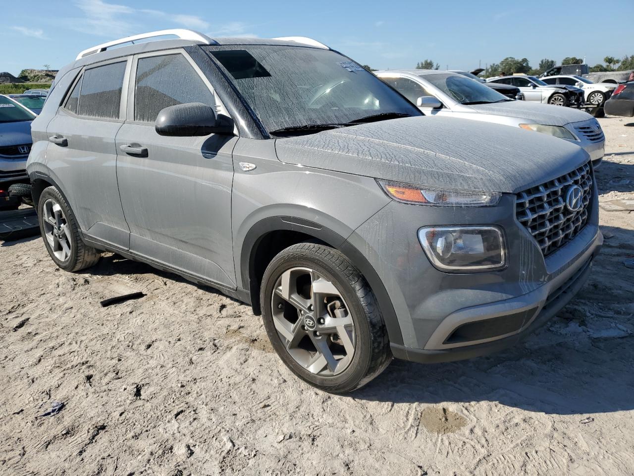 2023 Hyundai Venue - Image 4