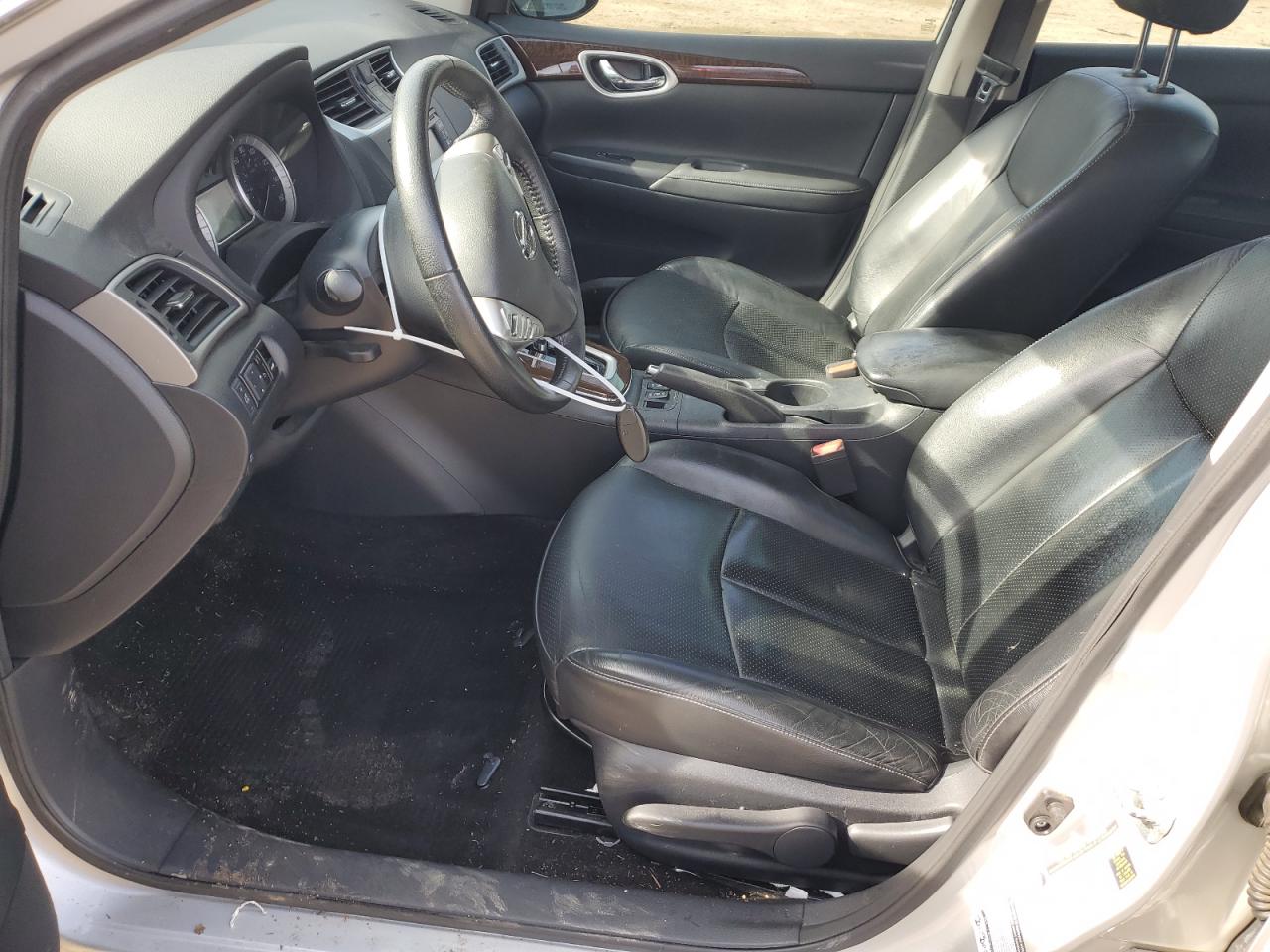 2015 Nissan Sentra - Image 7