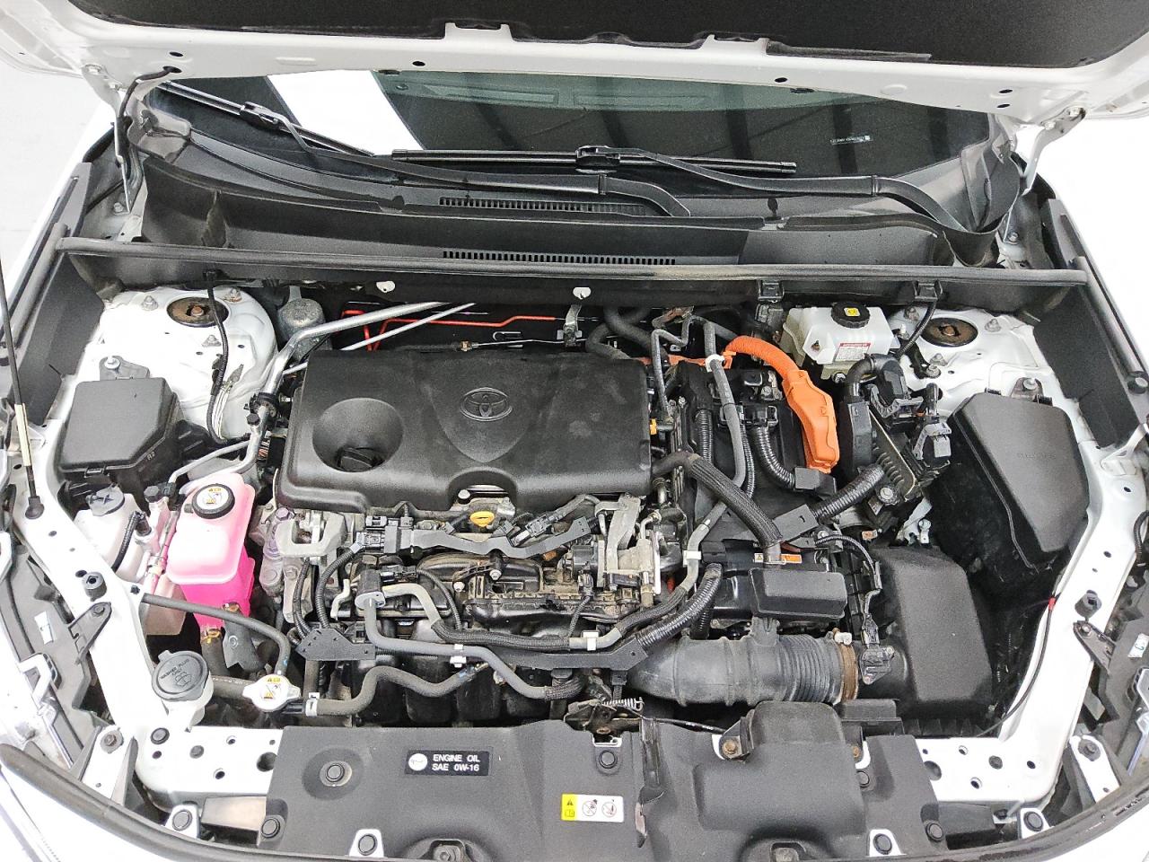 2020 Toyota RAV 4 - Image 12