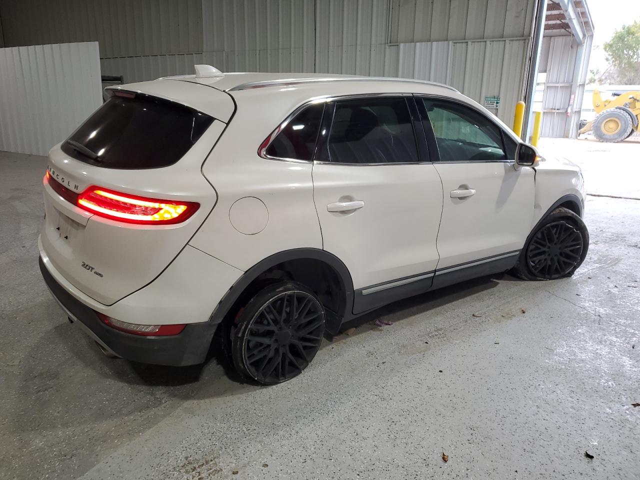 2018 Lincoln MKC - Image 3