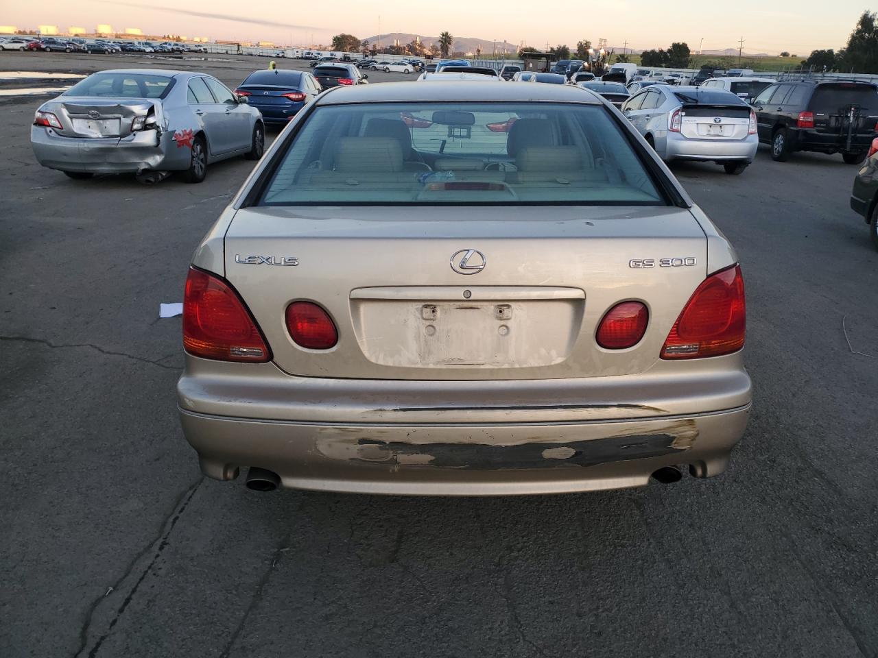2003 Lexus GS 300 - Image 6