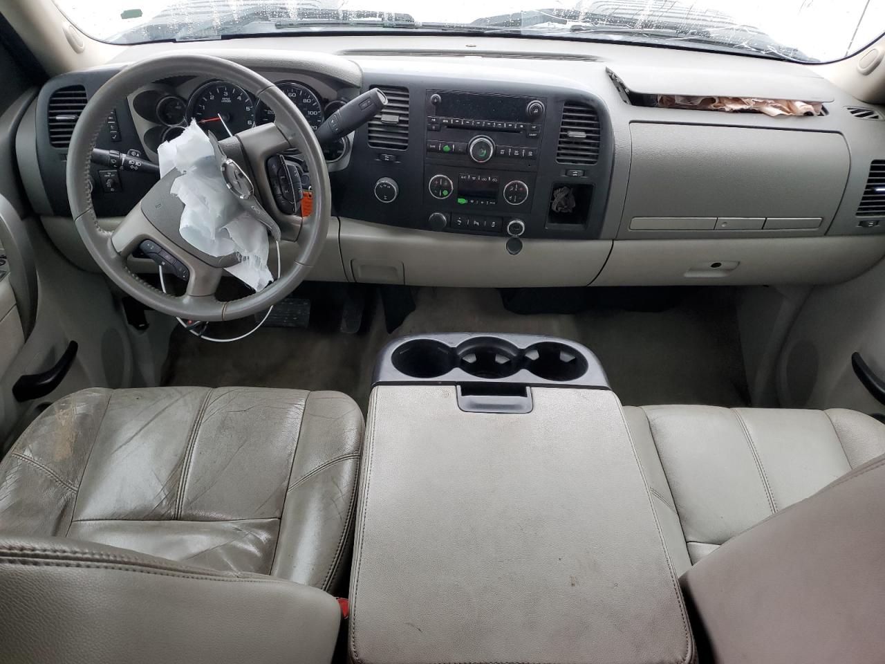 2013 Chevrolet Silverado - Image 8
