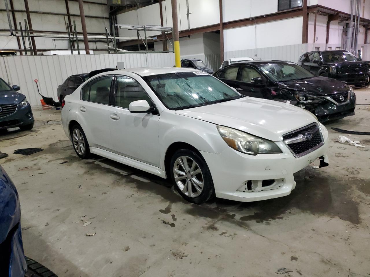2013 Subaru Legacy - Image 4