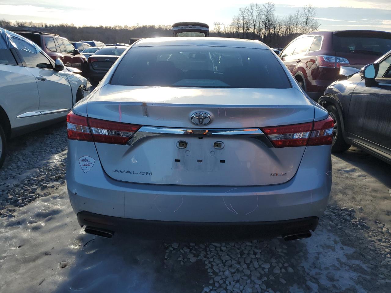 2013 Toyota Avalon - Image 6
