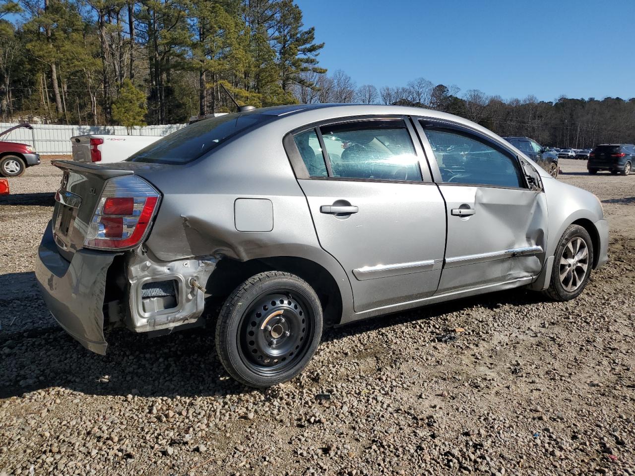2012 Nissan Sentra - Image 3