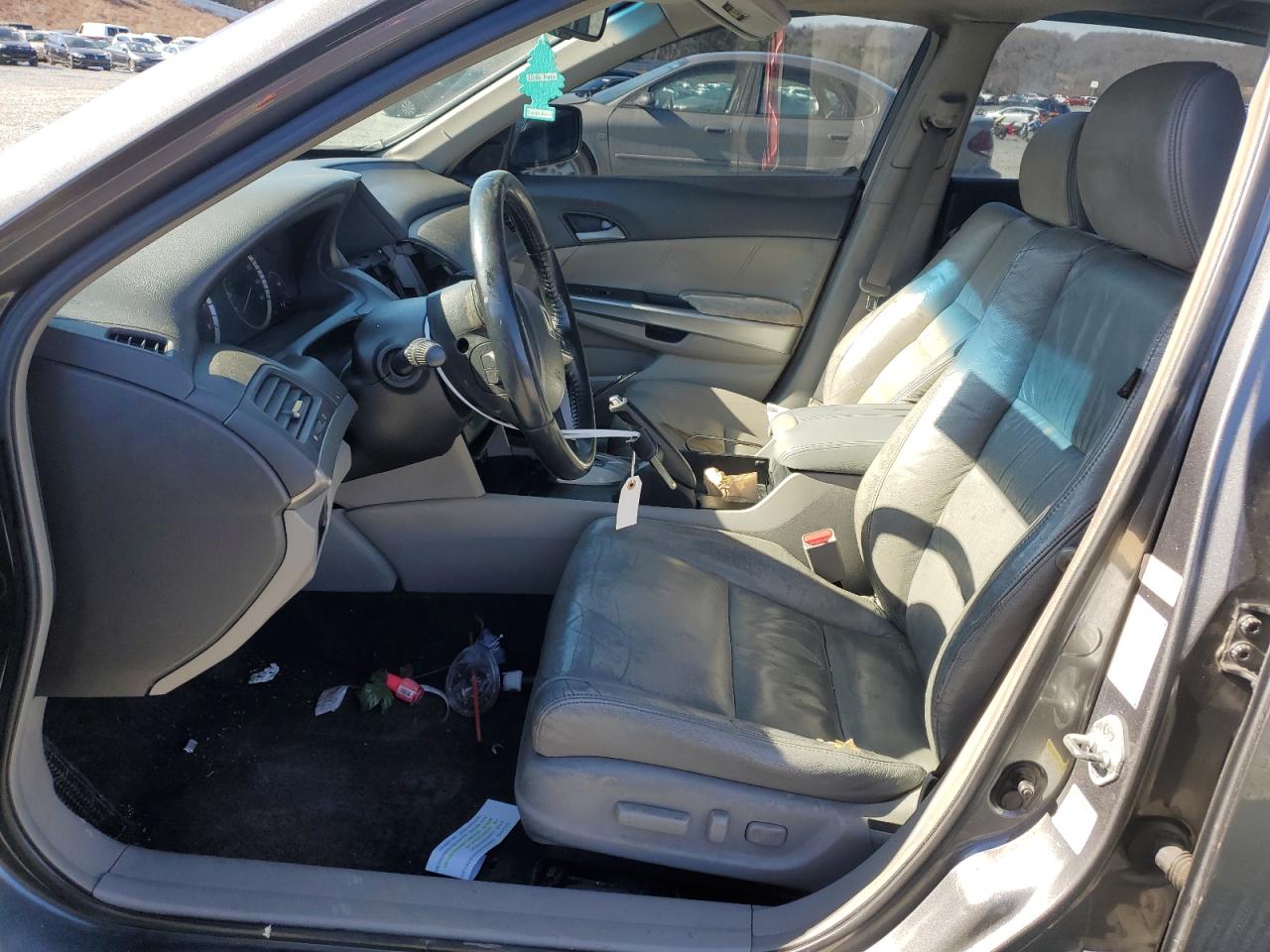 2009 Honda Accord - Image 7