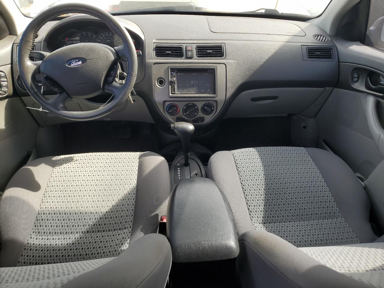2006 Ford Focus - Image 8