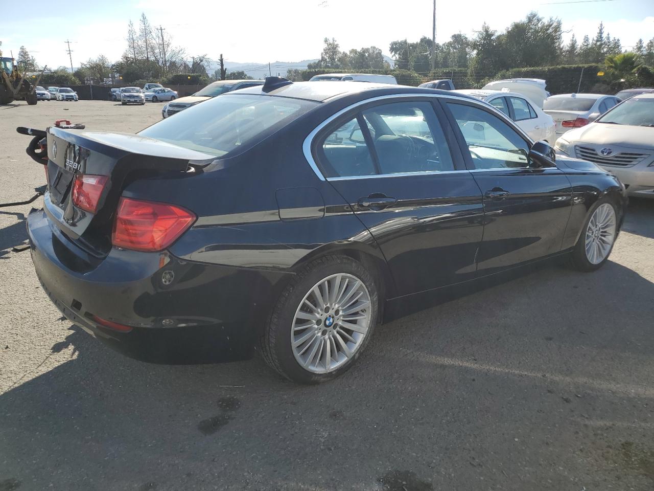 VIN WBA3C1C54DF441924 2013 BMW 3 SERIES no.3