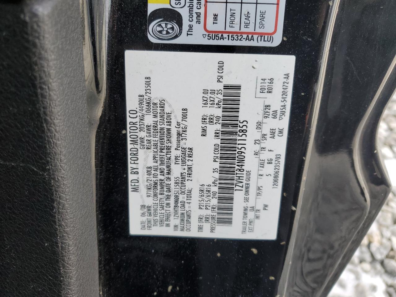 2009 Ford Mustang - Image 12