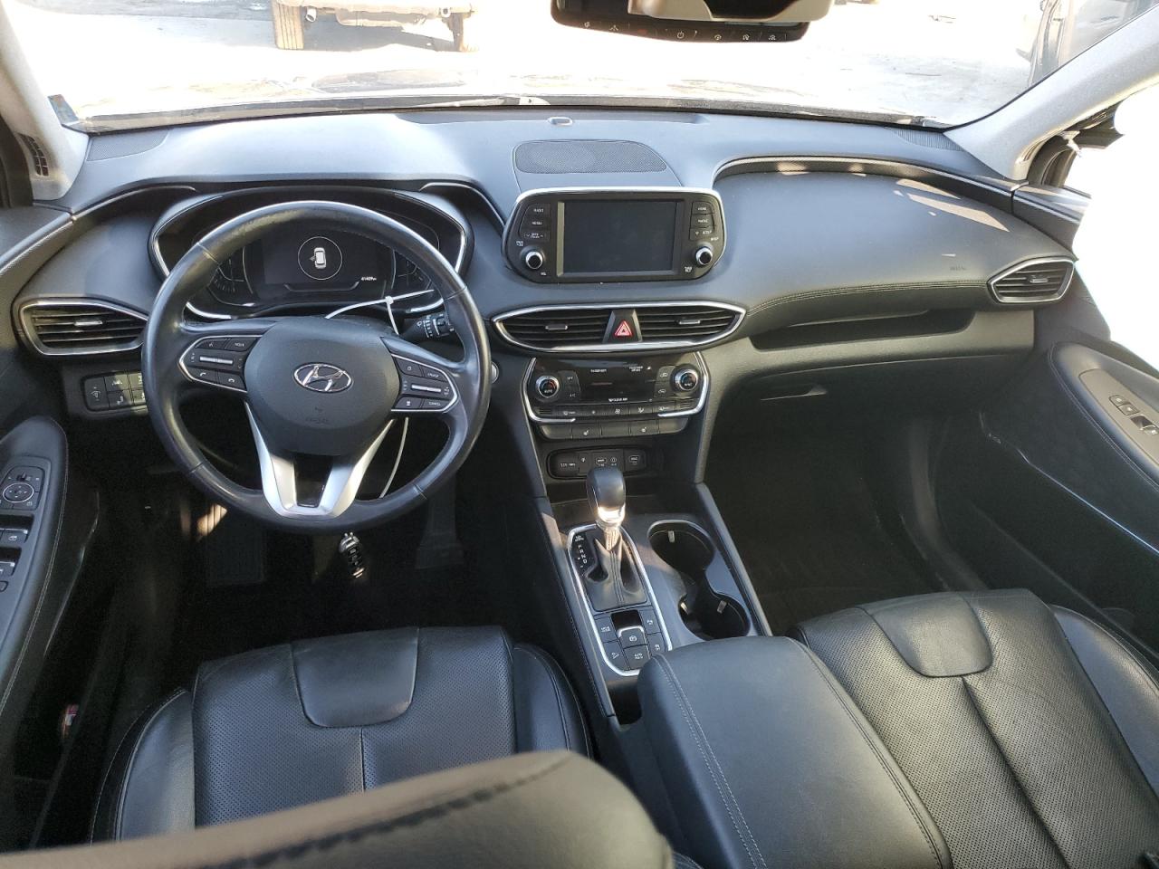 2020 Hyundai Santa Fe - Image 8