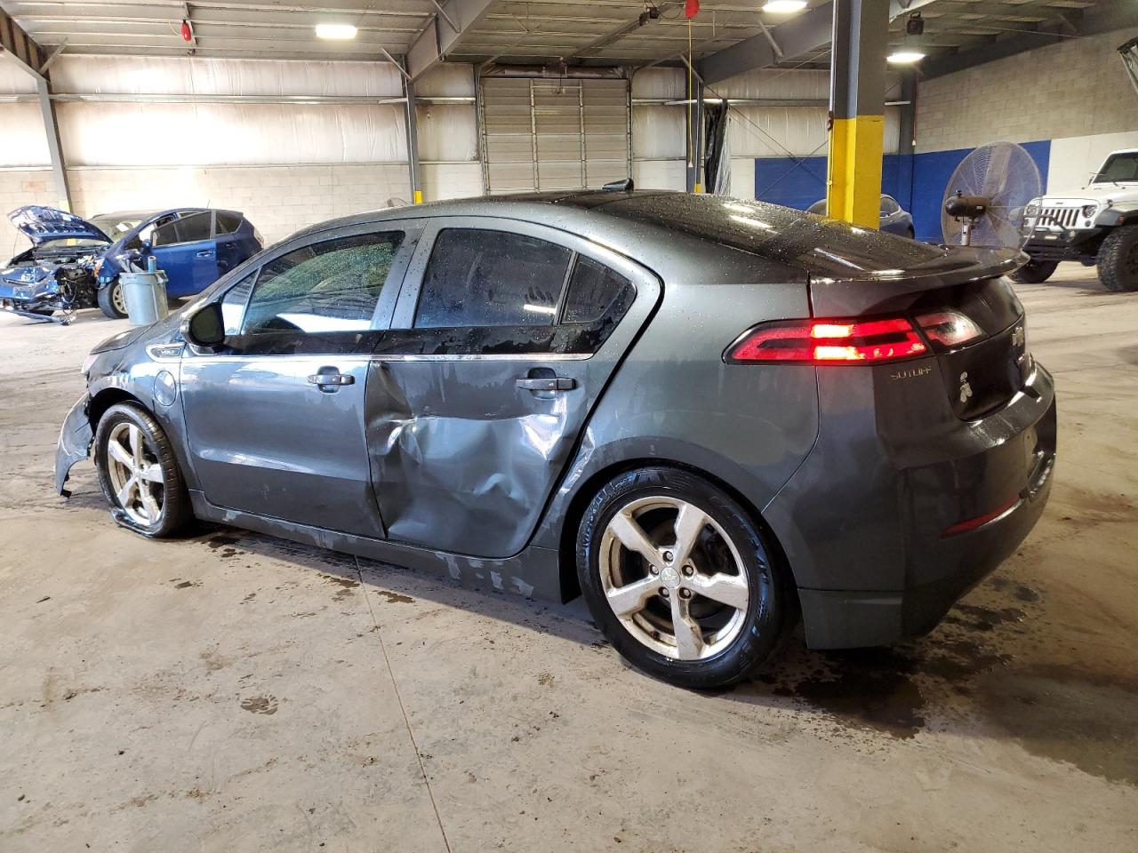 2012 Chevrolet Volt - Image 2