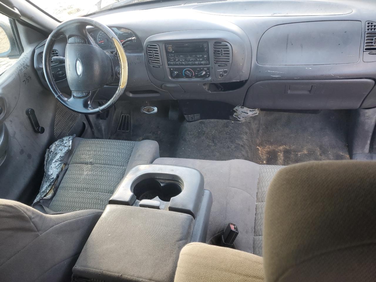 2003 Ford F-150 - Image 8