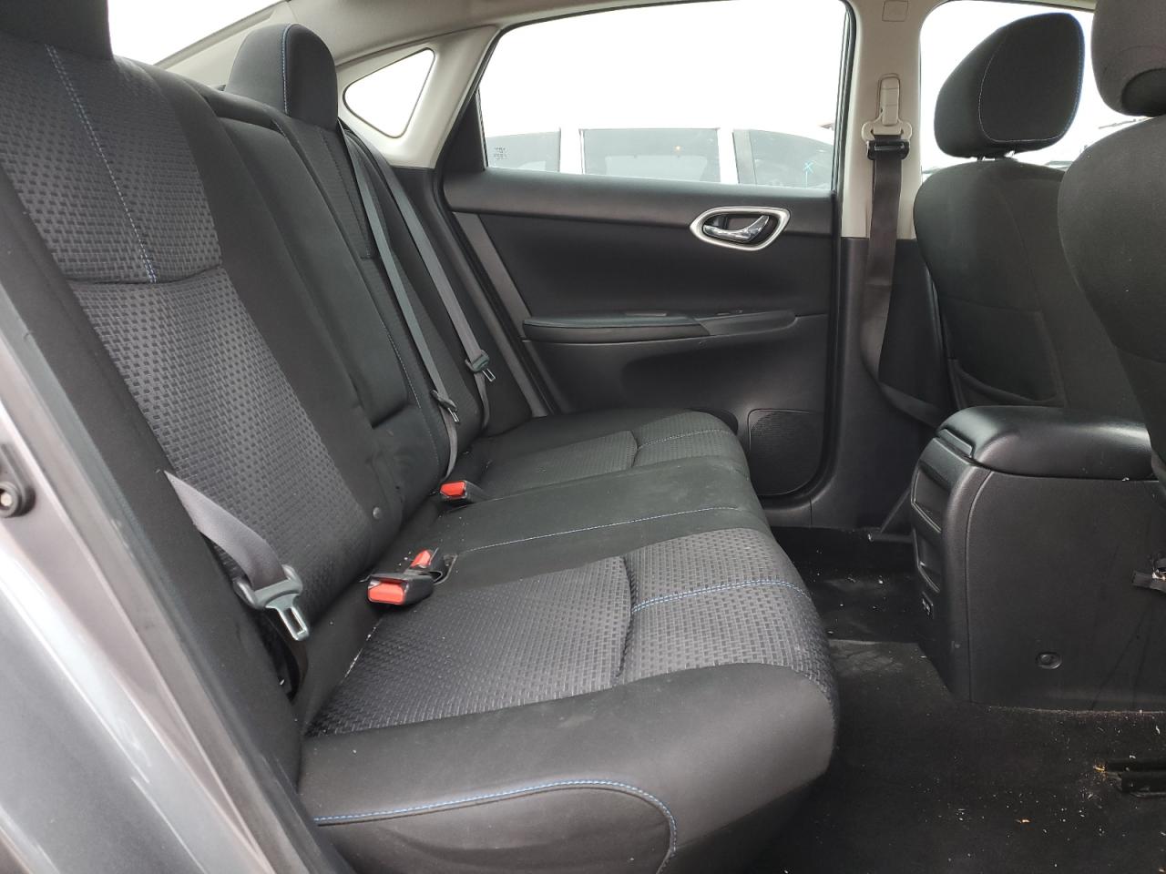 2018 Nissan Sentra - Image 10