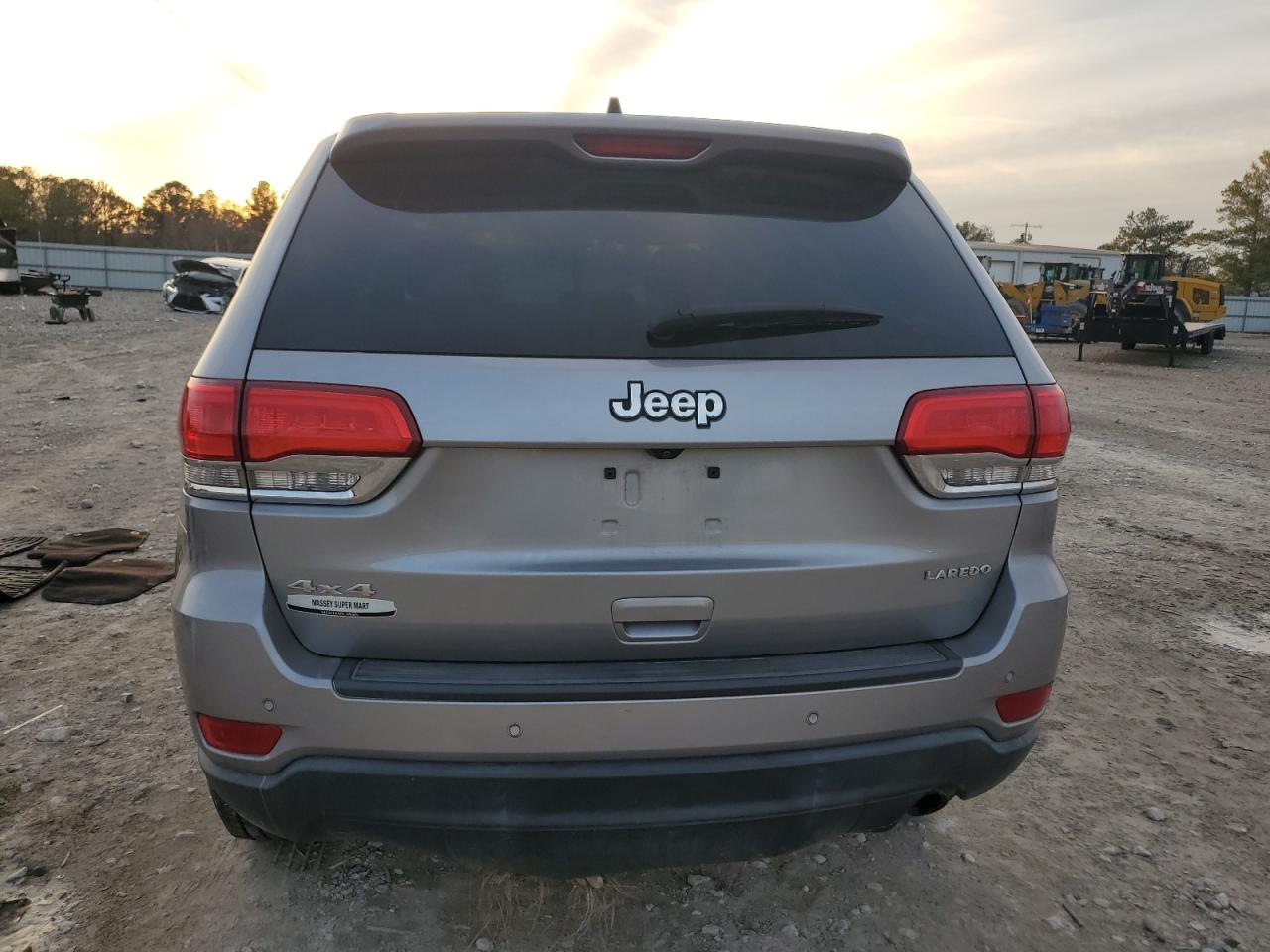 2018 Jeep Grand Cherokee - Image 6