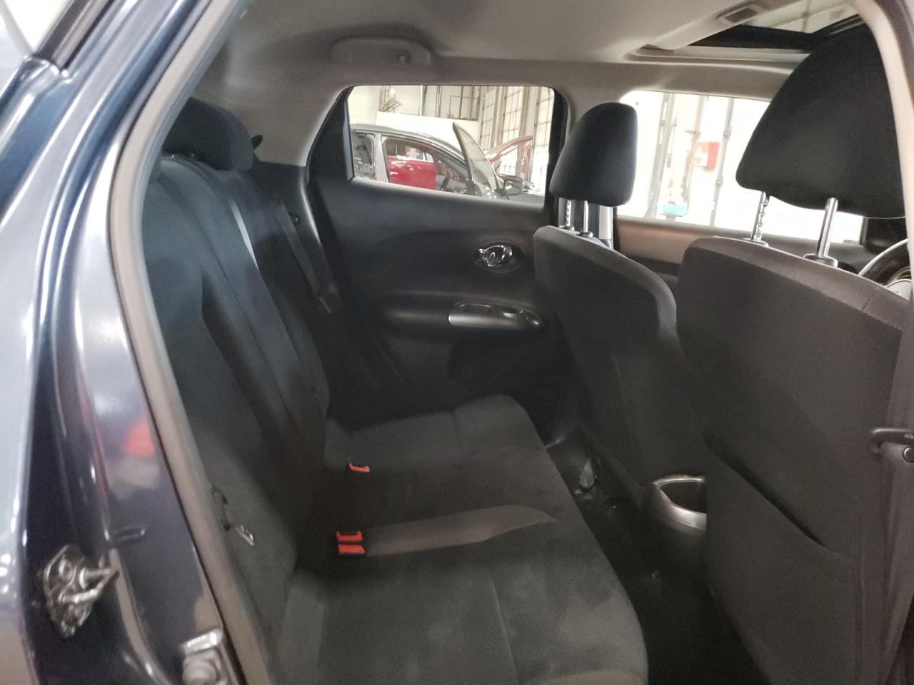 2013 Nissan Juke - Image 11