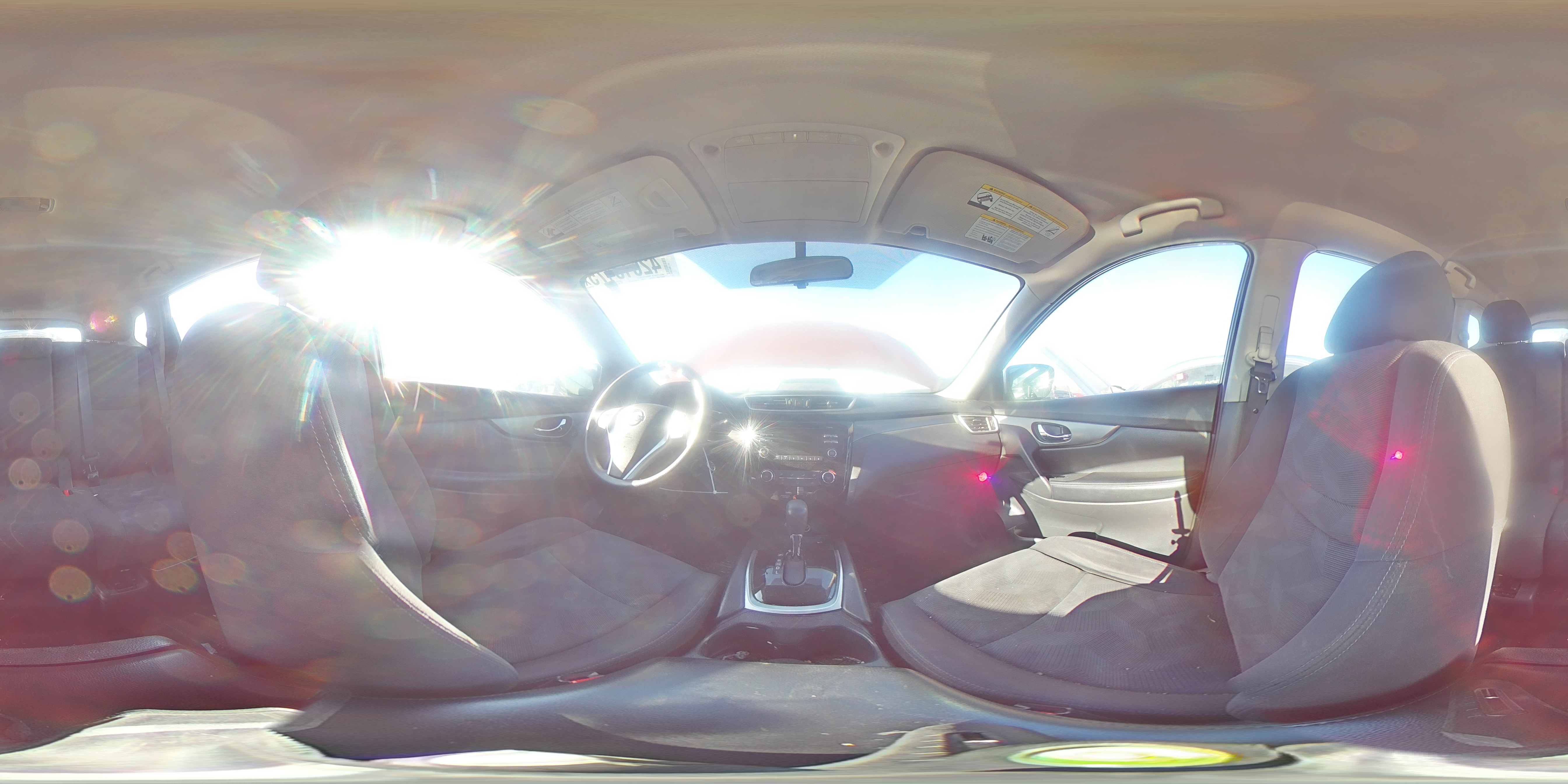 2016 Nissan Rogue - Image 14