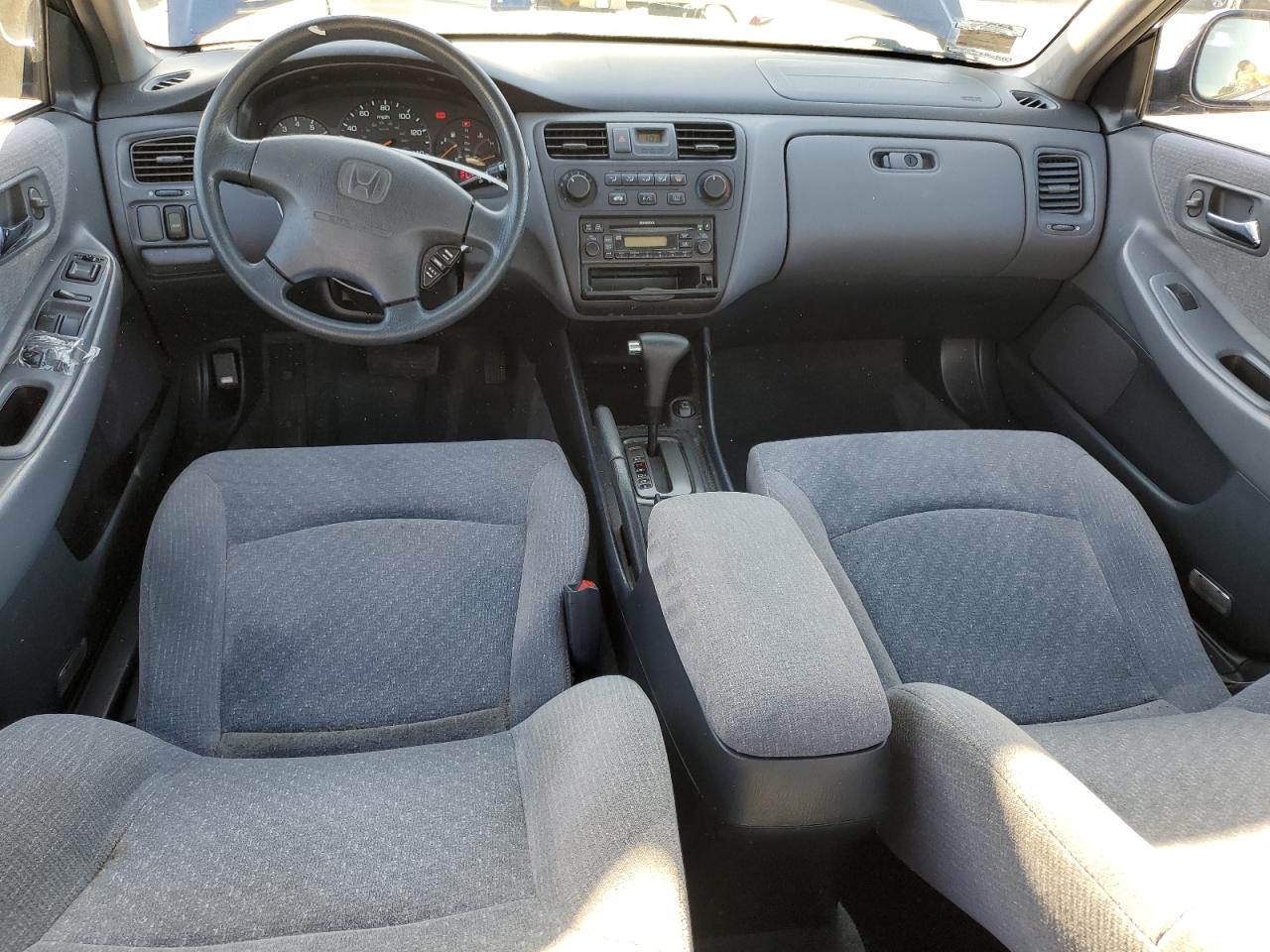 2002 Honda Accord - Image 8