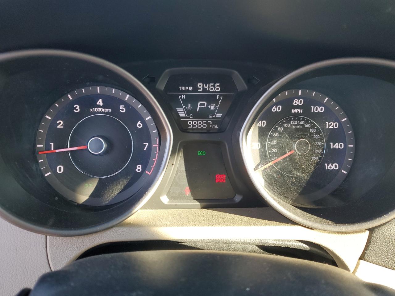 2015 Hyundai Elantra - Image 9