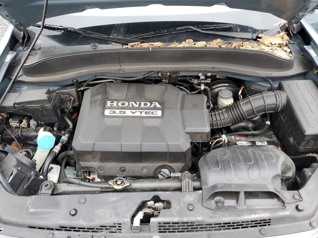 2008 Honda Ridgeline - Image 11
