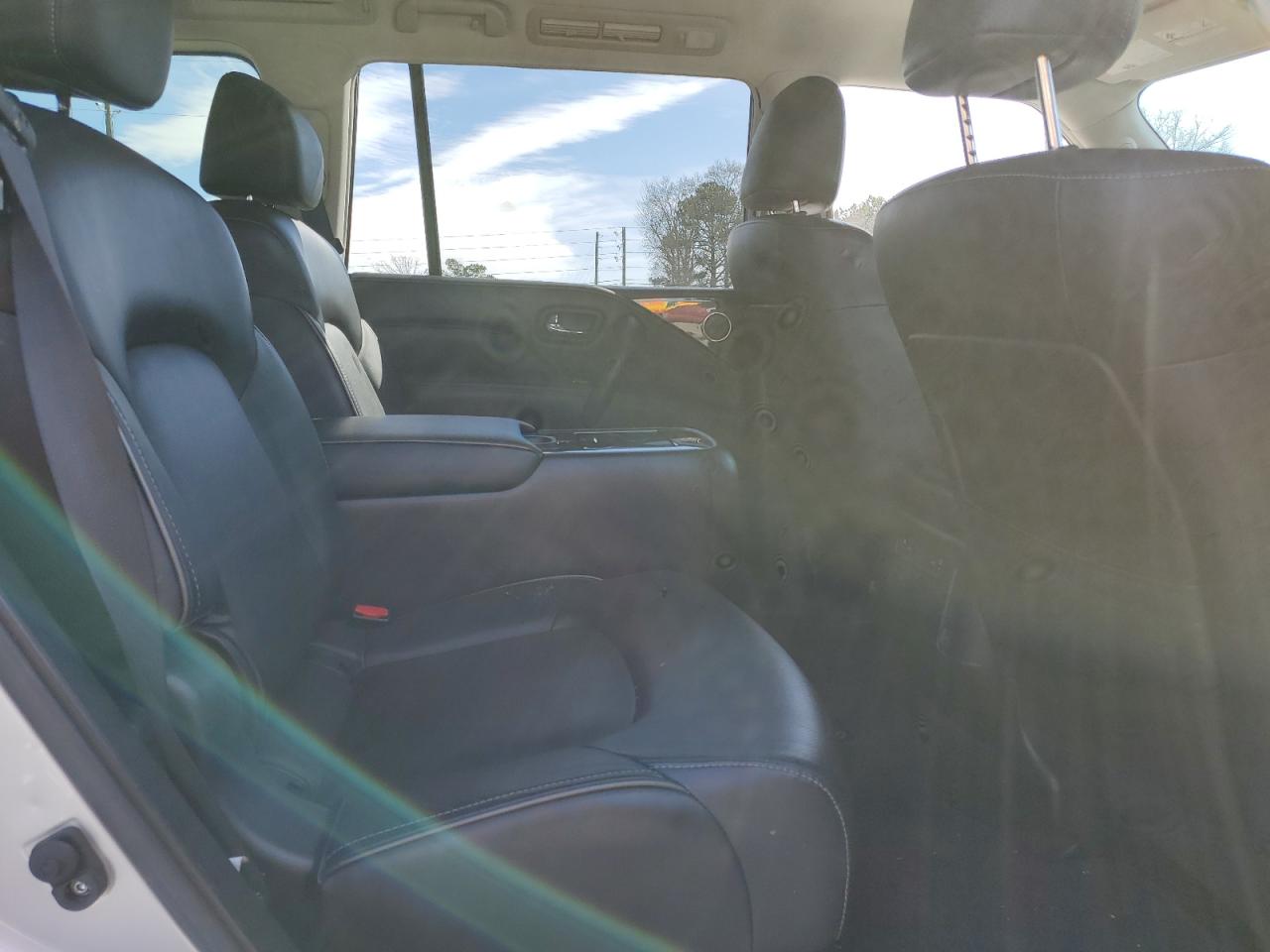 2021 Infiniti QX80 - Image 12
